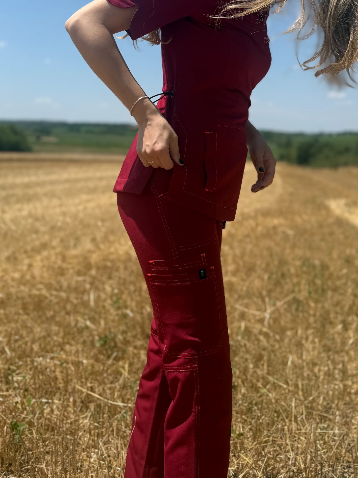 Series 01 Women’s Set — Burgundy