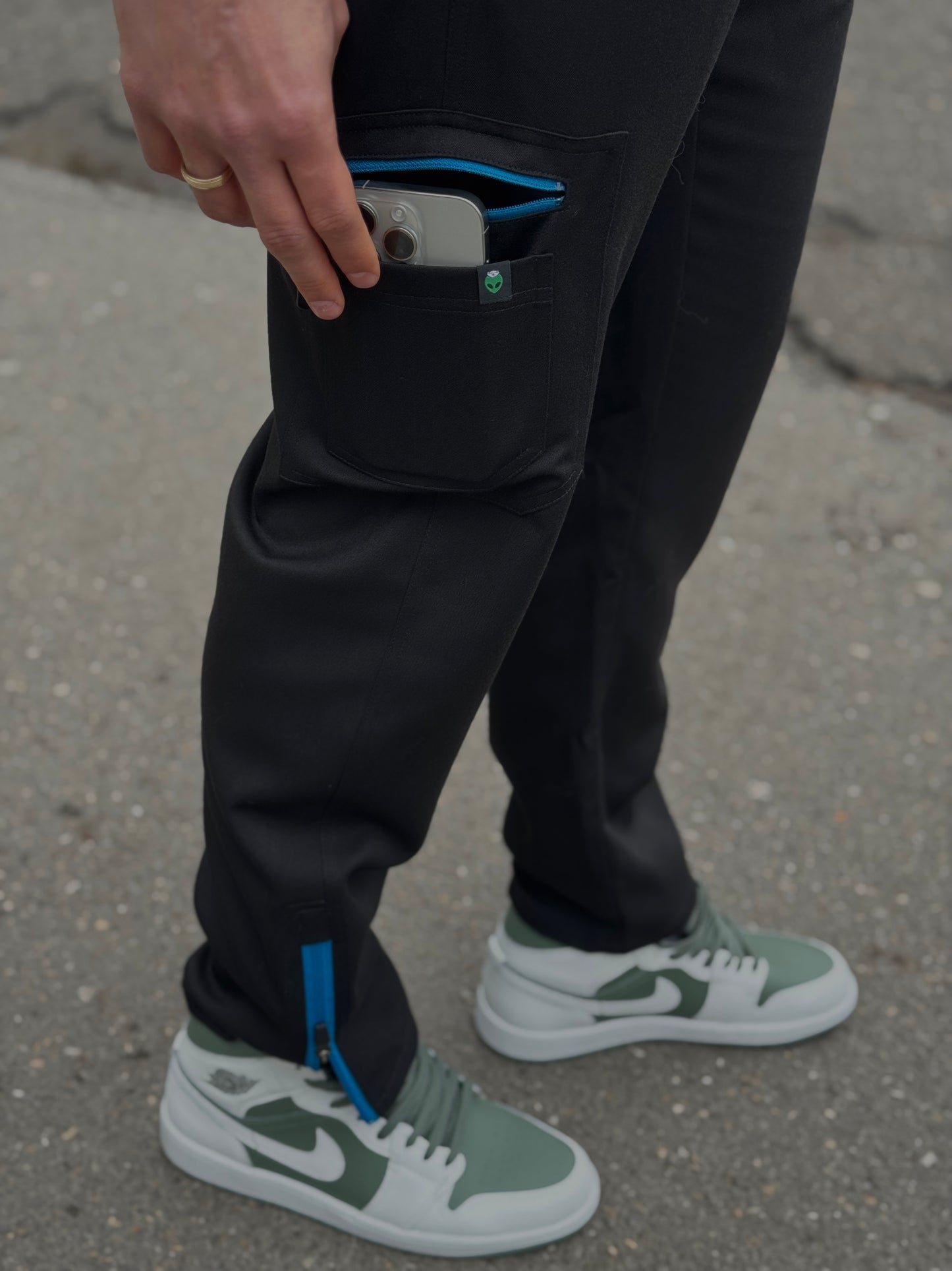 Series 01 Men’s Set — Black